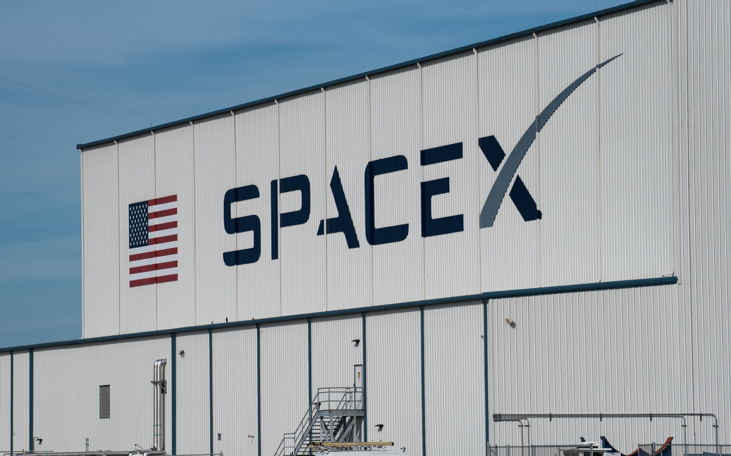 🚀 SpaceX Quietly Moves $153M in Bitcoin — What’s Elon Musk Planning?